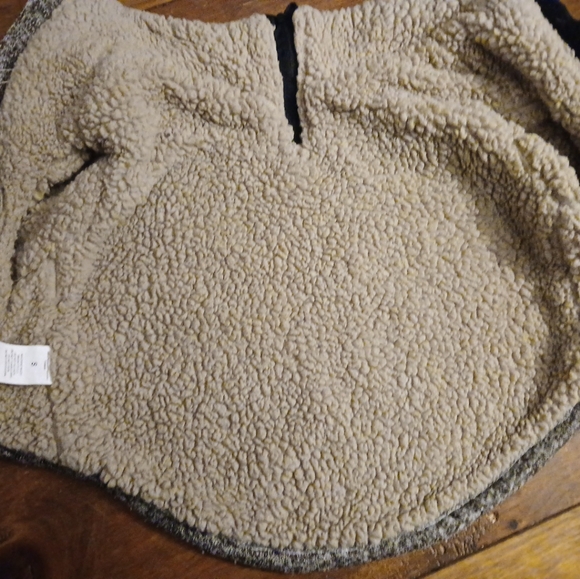 Dog Coat Polartec Sherpa Lined Hook And Loop Closure SMALL .   Warm Jacket - Picture 3 of 8